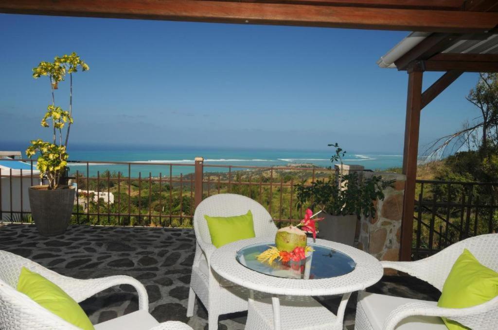 Mon Repos - Rodrigues Villa